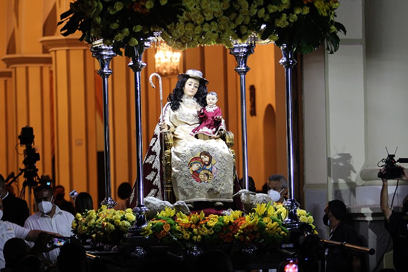 Con alegría y emoción la Divina Pastora se reencontró con sus devotos